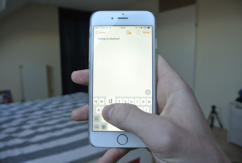 iPhone typing on keyboard download free stereo sound effect